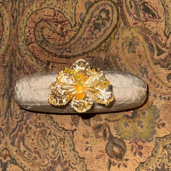 Elegant Gold and Tan Clutch - Picture 2 of 3